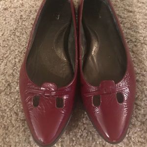 Born Maroon Patent Leather Flats Sz 6.5